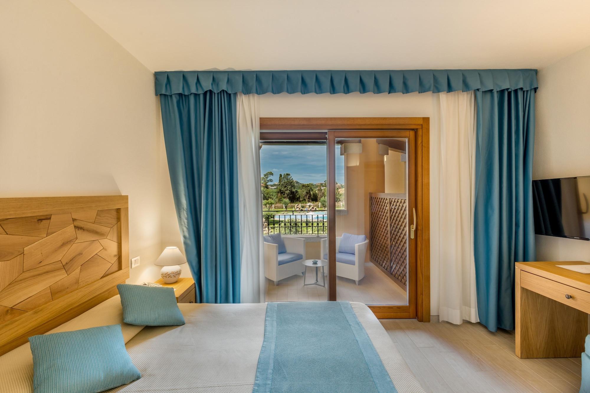 Hotel Marana Golfo Aranci Ngoại thất bức ảnh