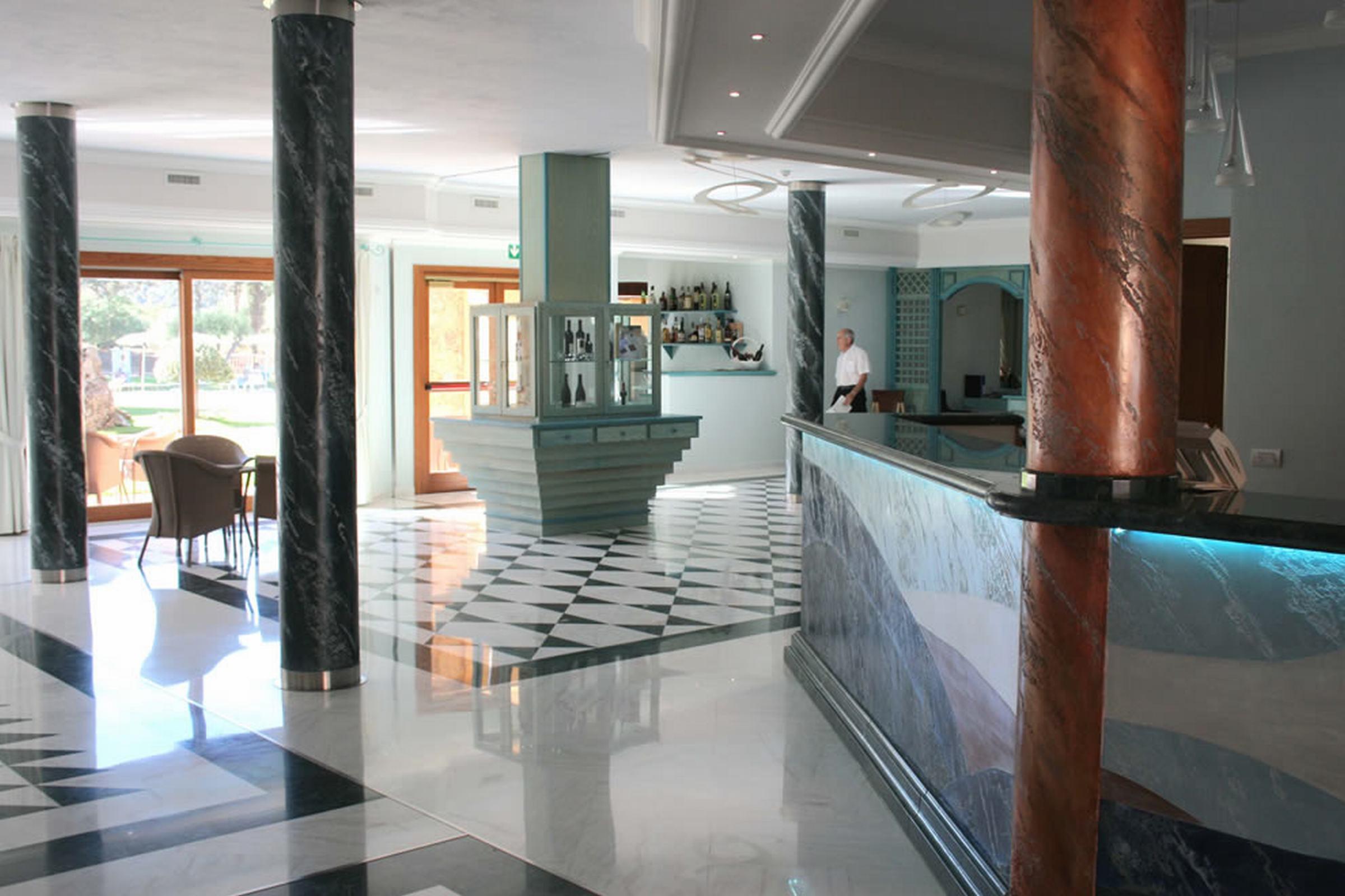 Hotel Marana Golfo Aranci Ngoại thất bức ảnh