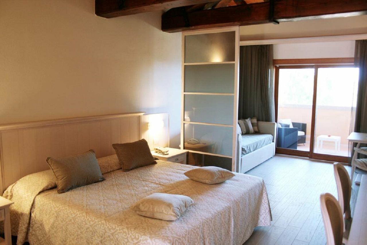Hotel Marana Golfo Aranci Ngoại thất bức ảnh